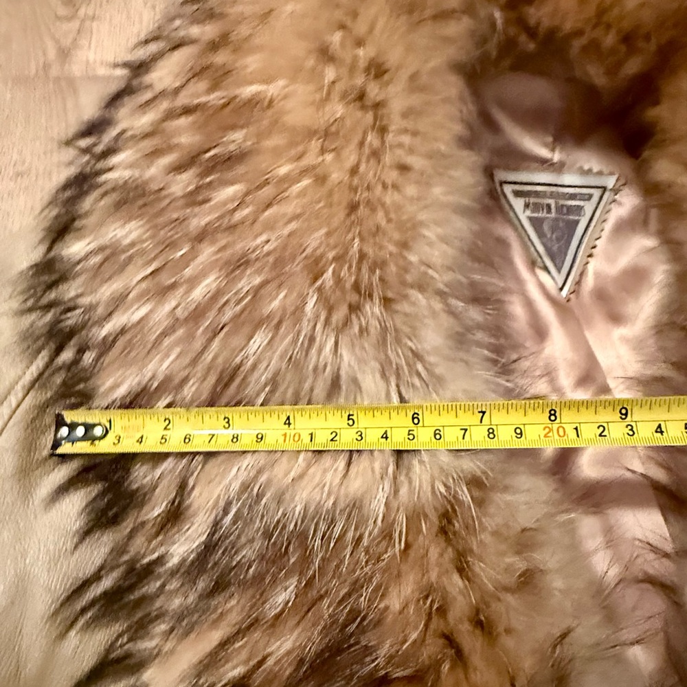 vintage 1980s Marvin Ri hard Tan Leather Jacket with Huge Fur Collar large - Picture 7 of 10